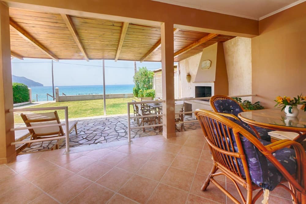 Photo of Livingroom in Termenades