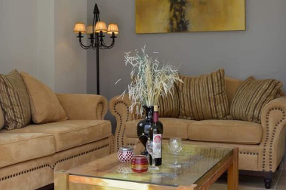 Photo of Livingroom in Kavallos