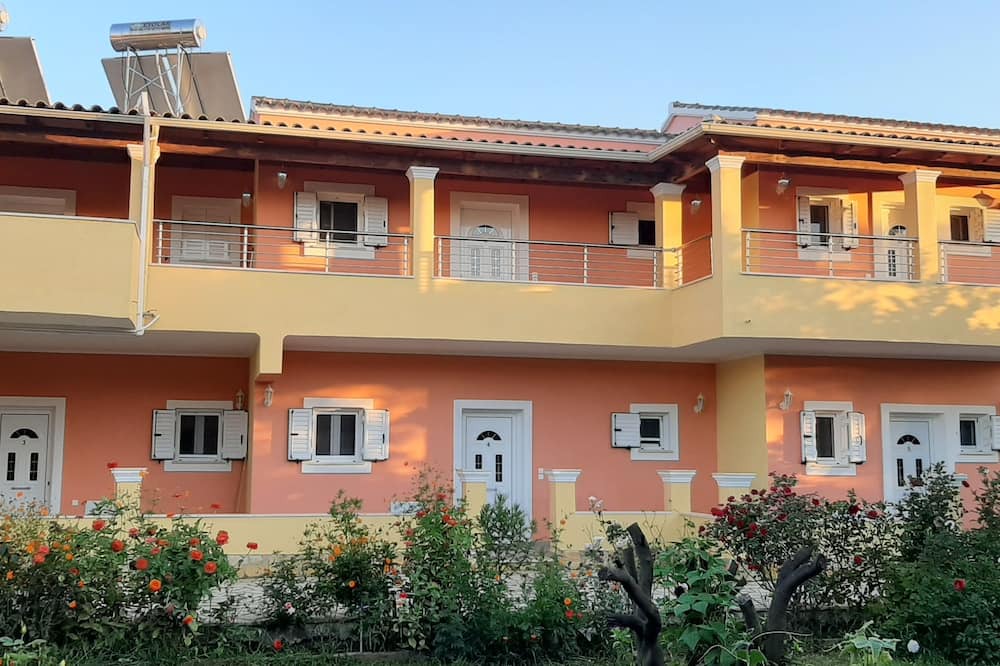 Photo of Outdoor in Roda