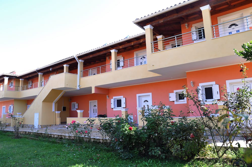 Photo of Outdoor in Roda