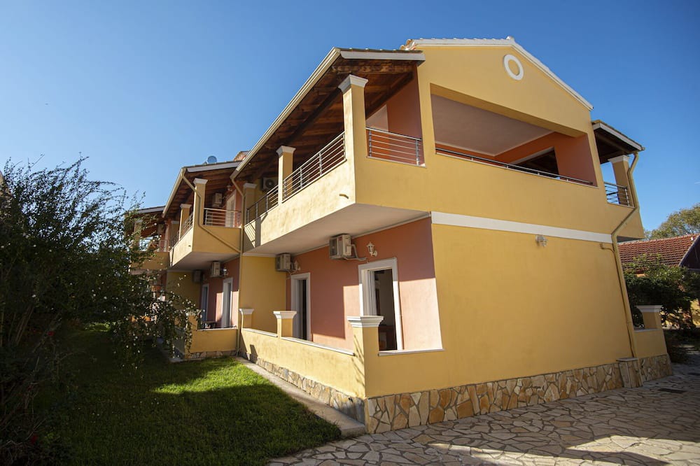 Photo of Outdoor in Roda