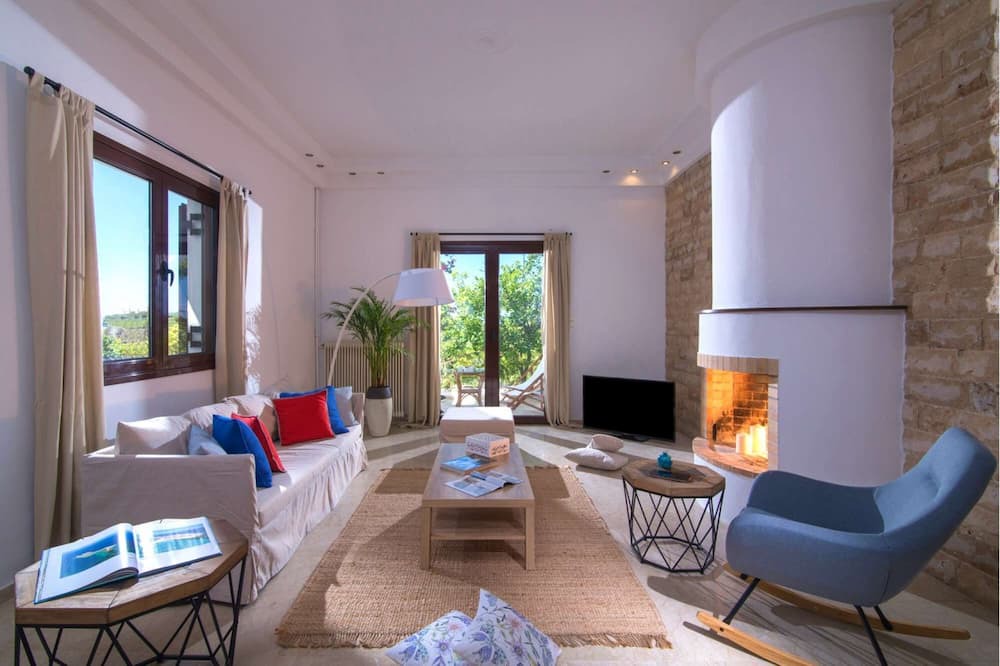 Photo of Livingroom in Episkopi