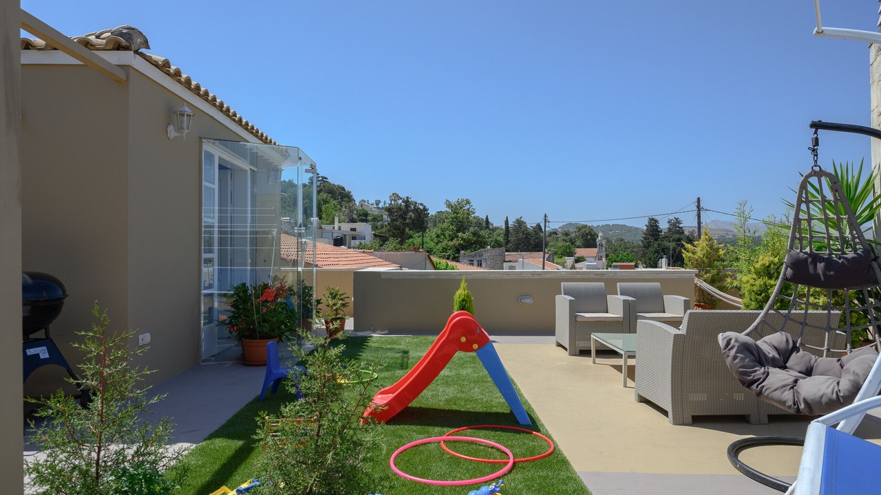 Photo of Outdoor in Armenoi