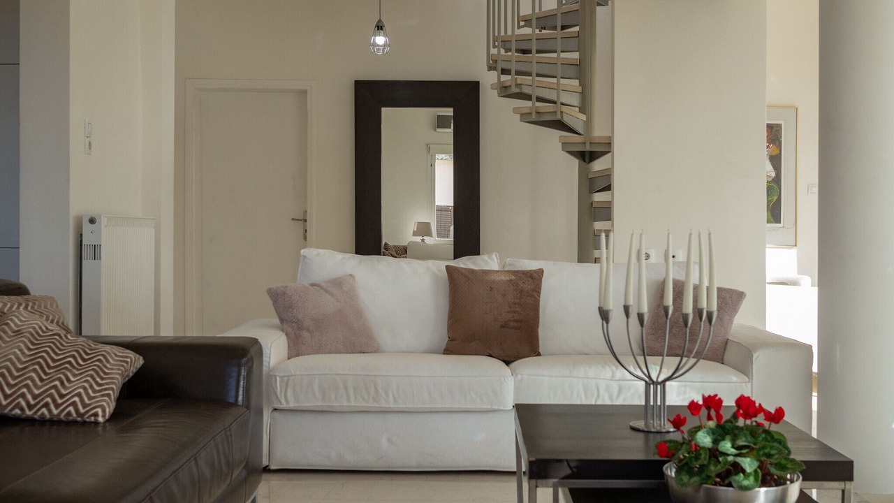 Photo of Livingroom in Armenoi