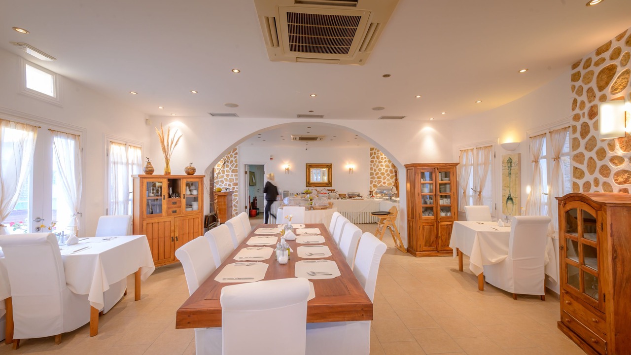 Photo of Others in Folegandros Town