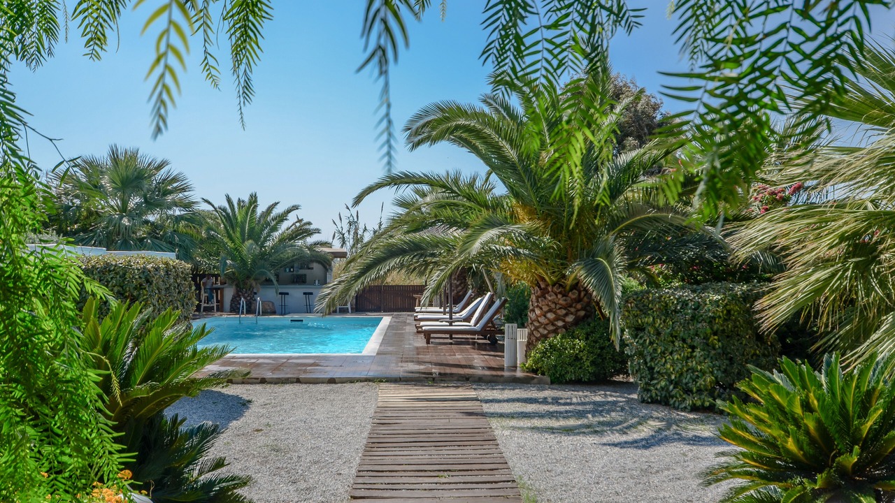 Photo of Outdoor in Maragas