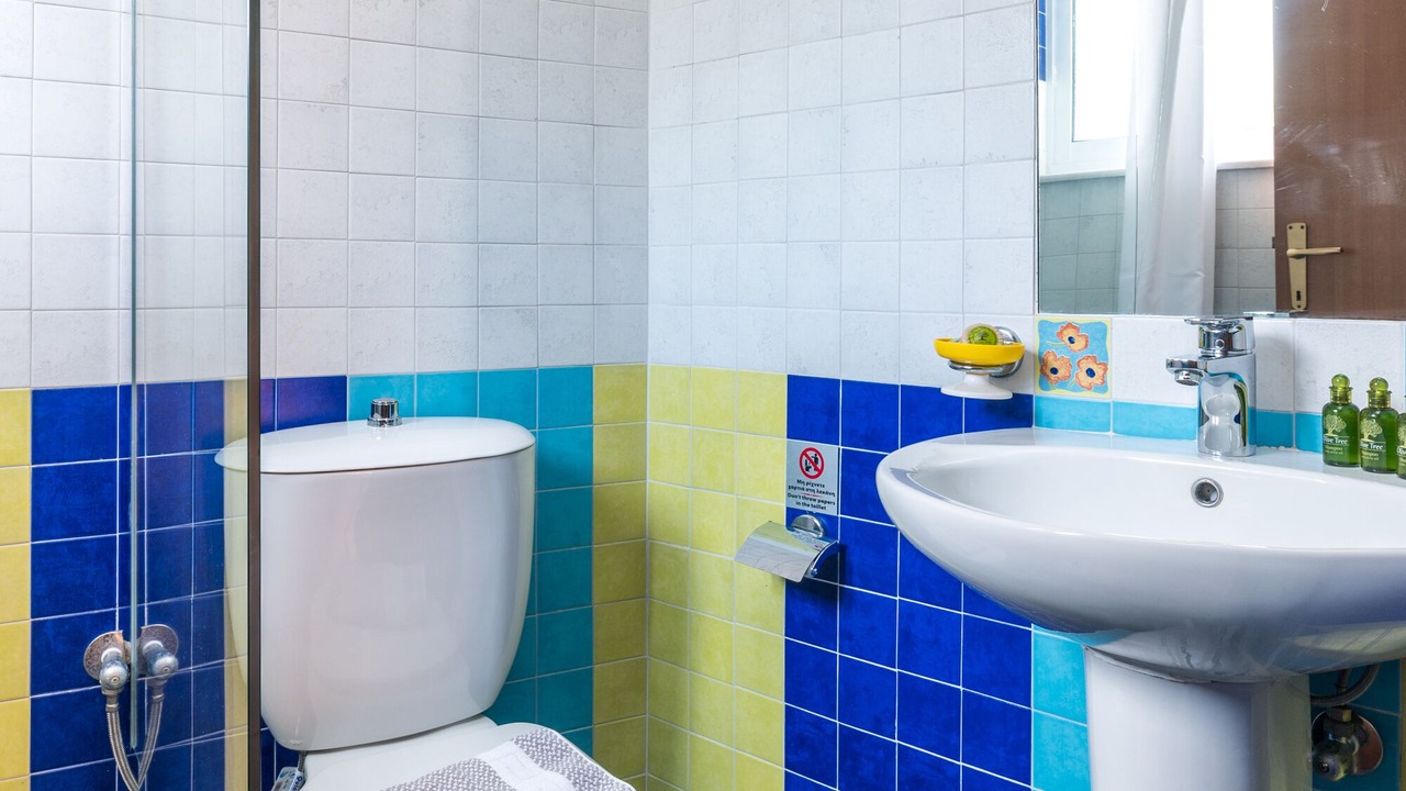 Photo of Bathroom in Elea