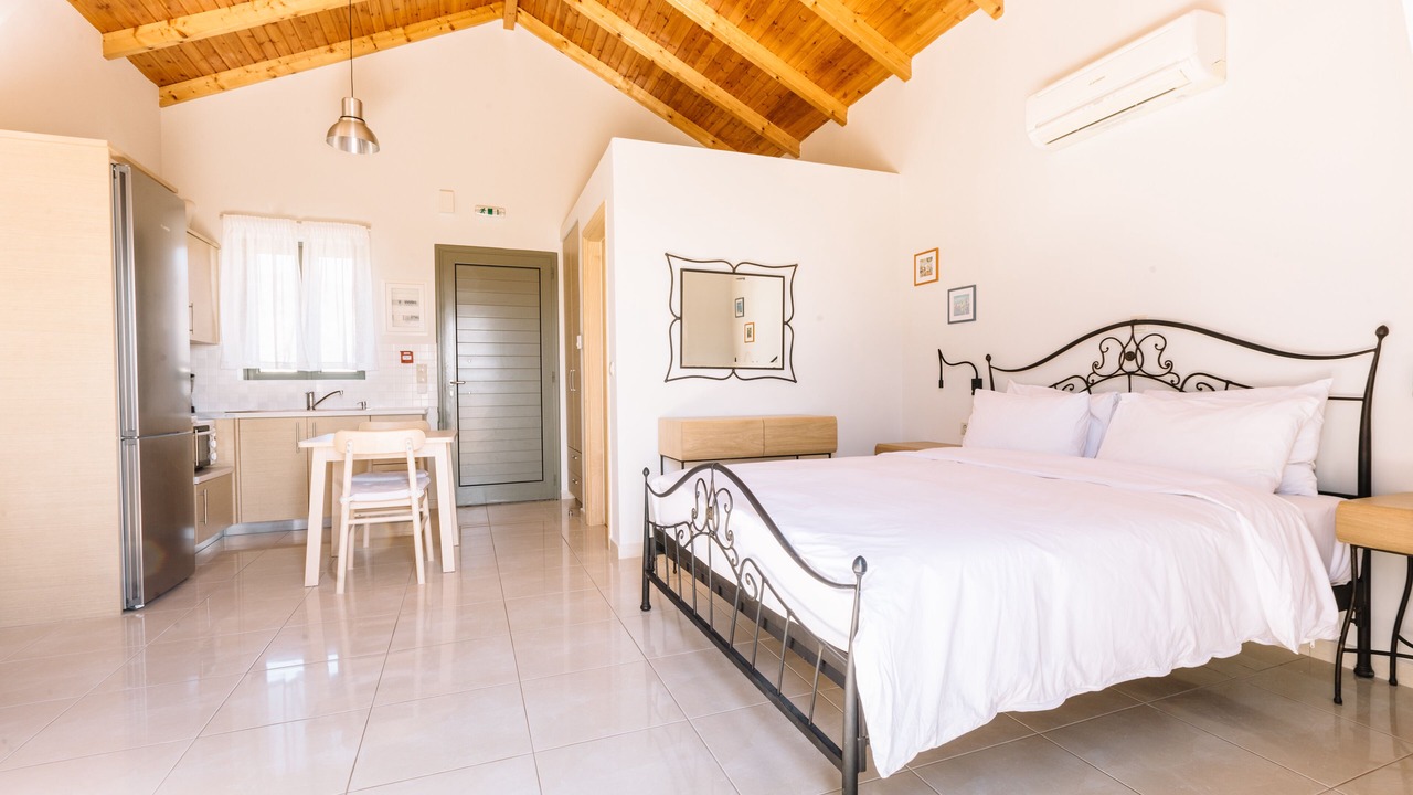 Photo of Bedroom in Nea Tirintha