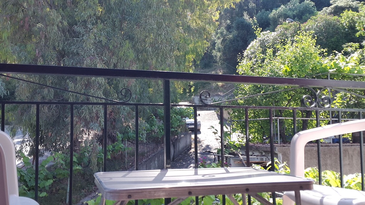 Photo of Patio Balcony in Dafnata