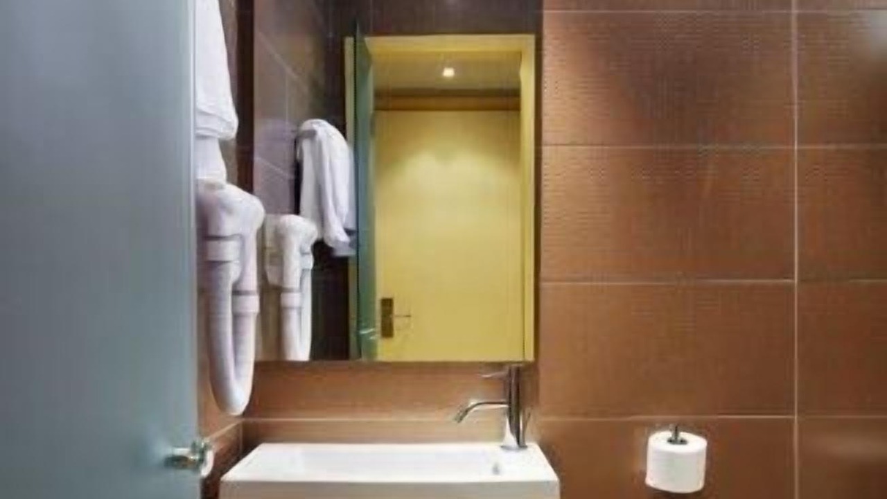 Photo of Bathroom in Troulos