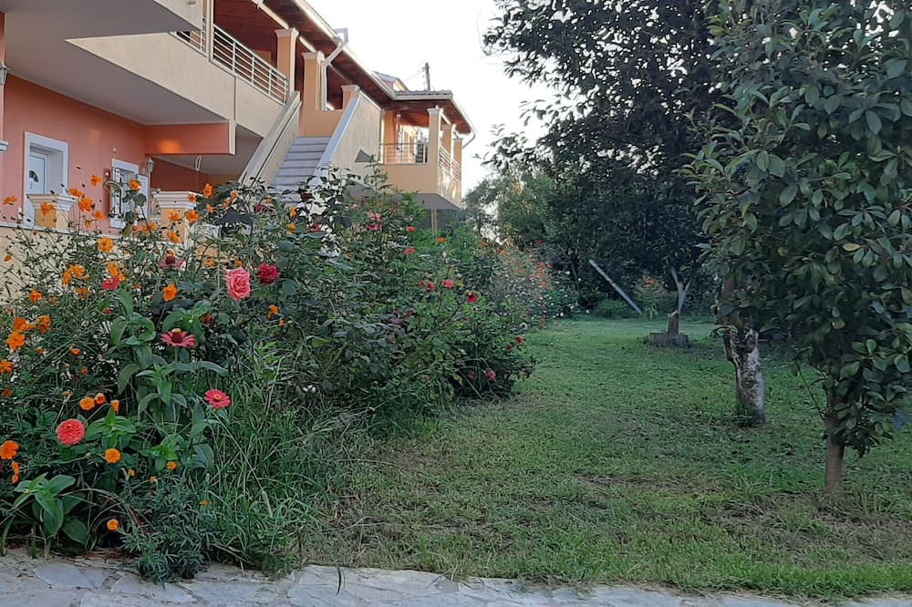 Photo of Outdoor in Roda