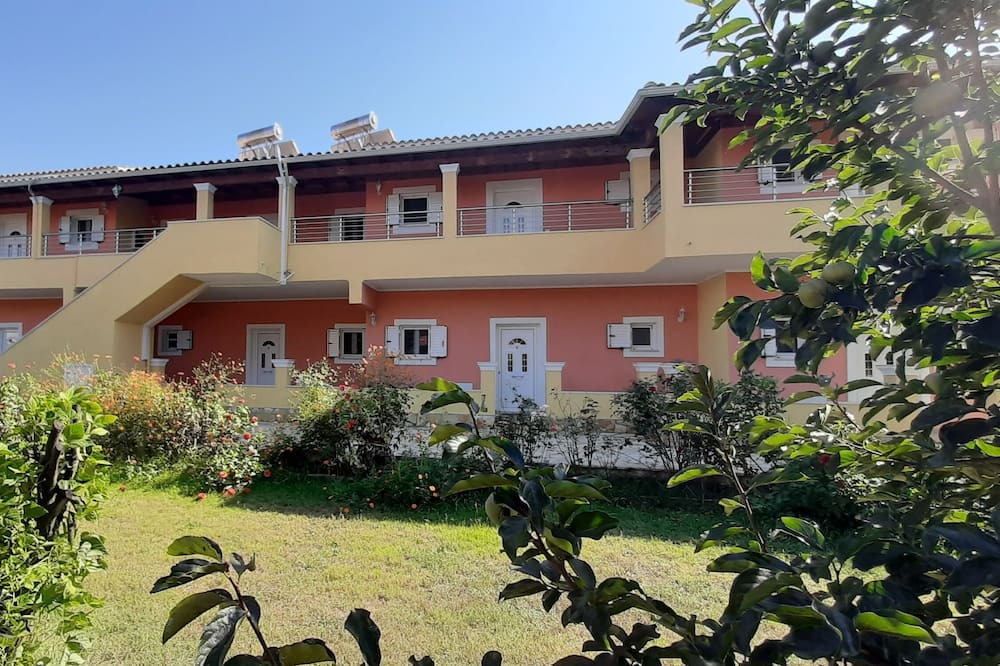 Photo of Outdoor in Roda