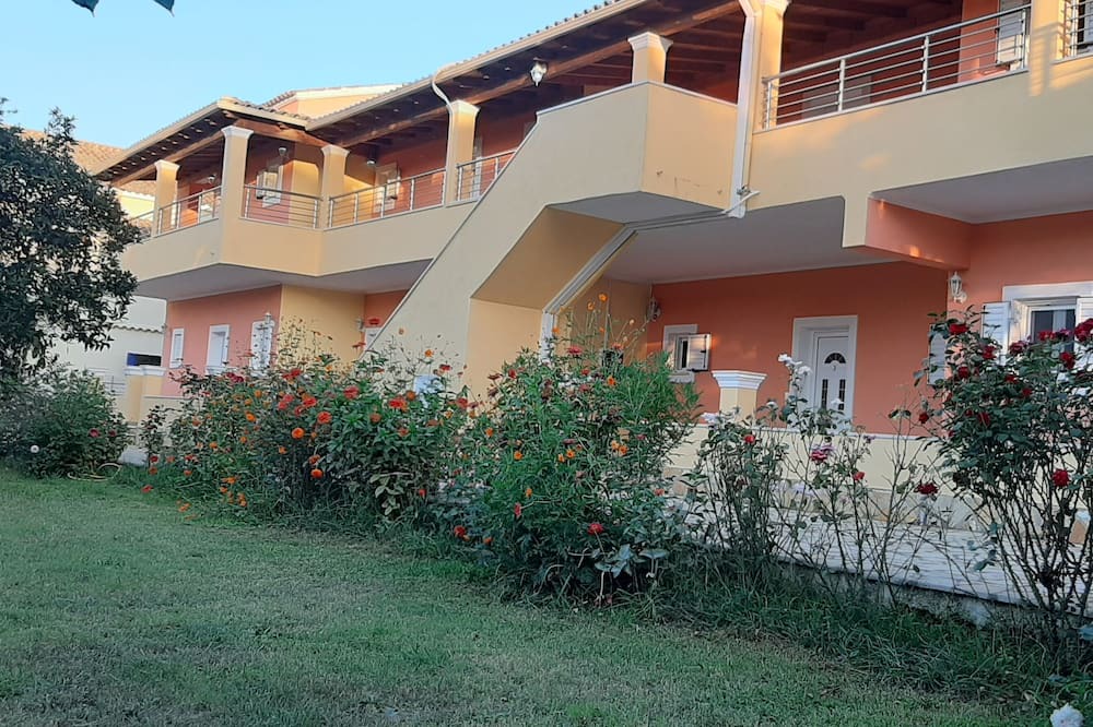 Photo of Outdoor in Roda