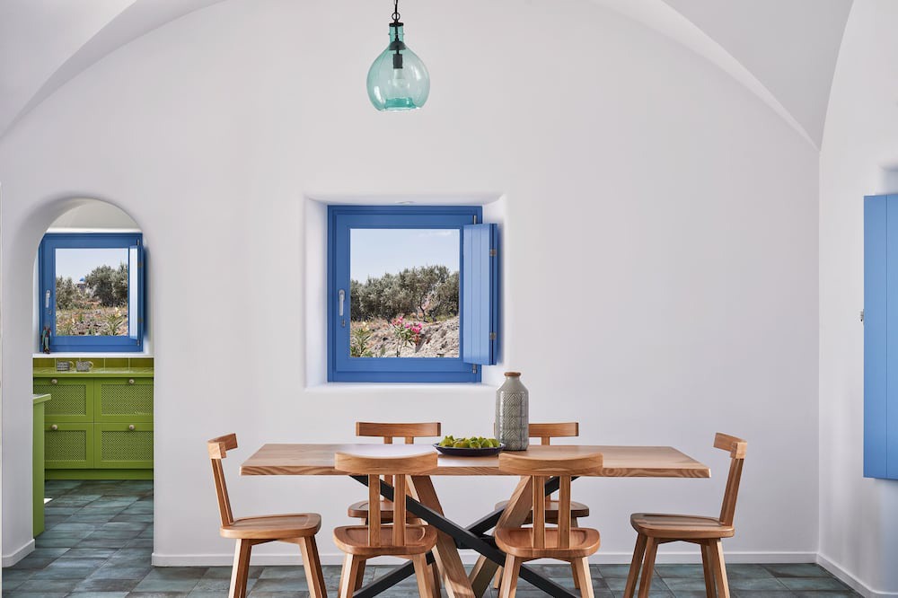 Photo of Kitchen in Vourvoulos