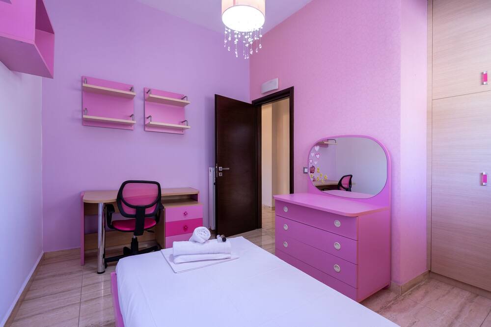 Photo of Bedroom in Kalithies