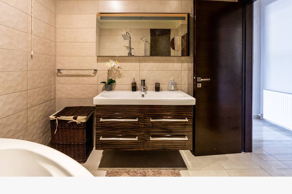 Photo of Bathroom in Kalithies