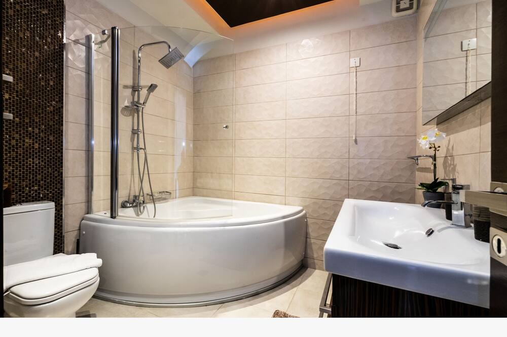 Photo of Bathroom in Kalithies