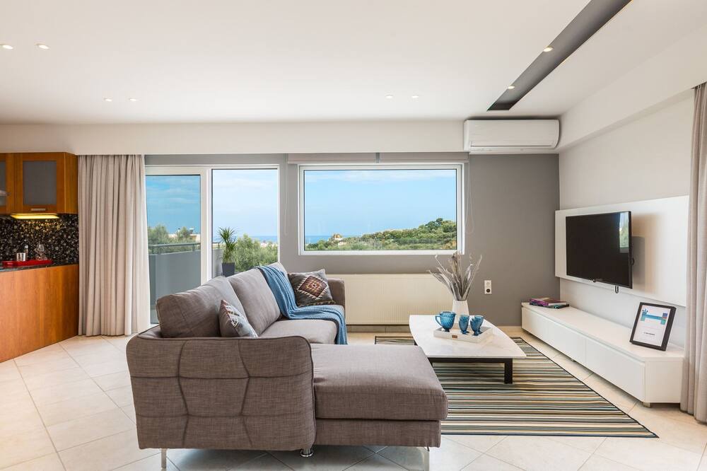 Photo of Livingroom in Chania Town