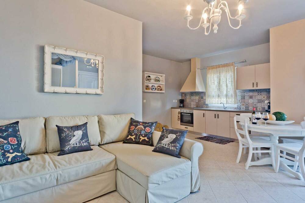 Photo of Livingroom in Menetai