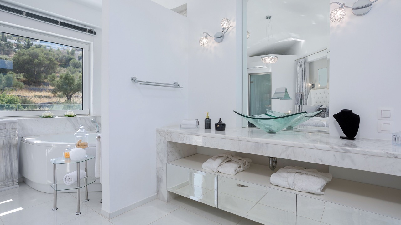 Photo of Bathroom in Skinaria