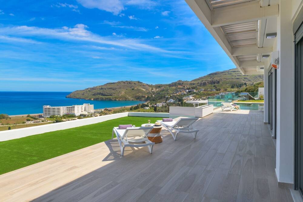 Photo of Patio Balcony in Vlicha