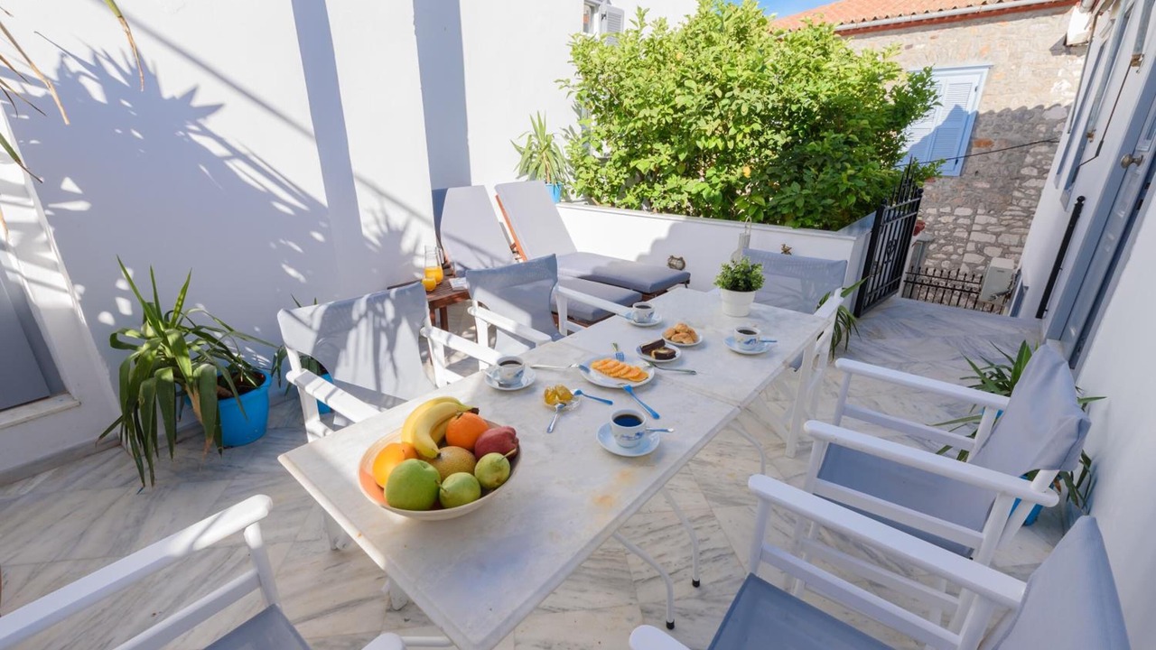 Photo of Patio Balcony in Hydra