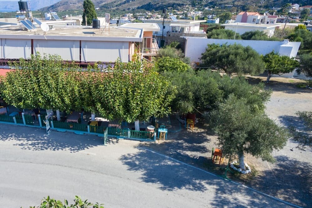 Photo of Outdoor in Platanos