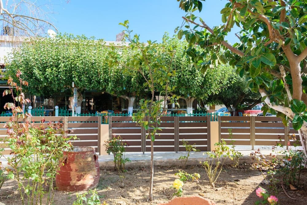 Photo of Outdoor in Platanos