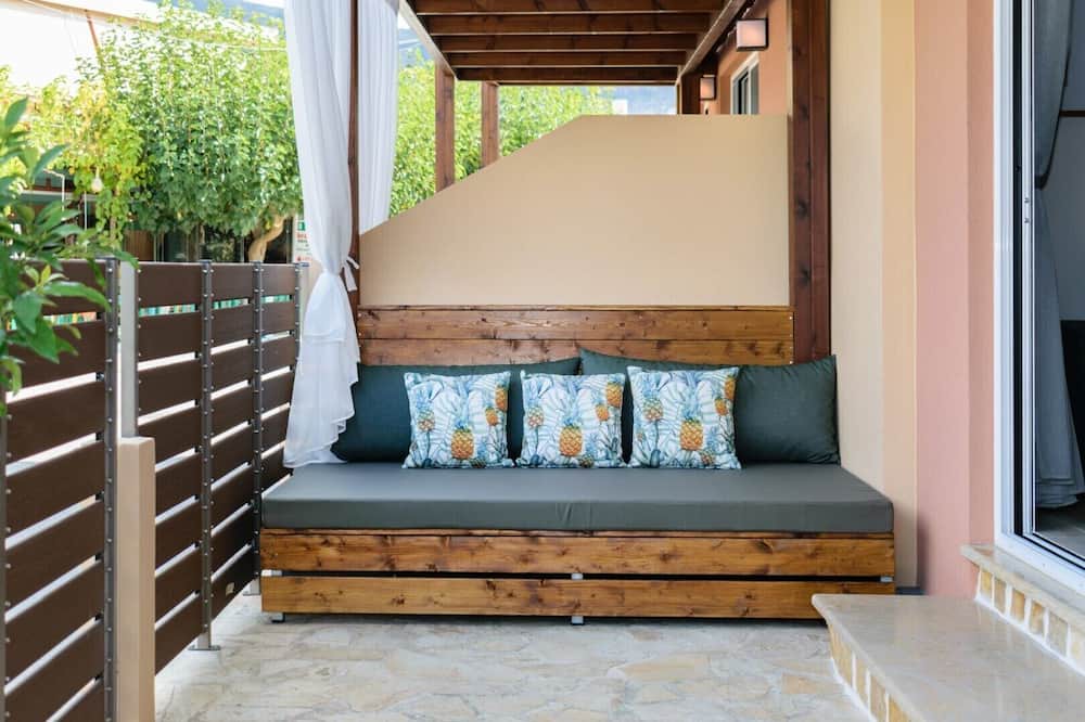 Photo of Patio Balcony in Platanos