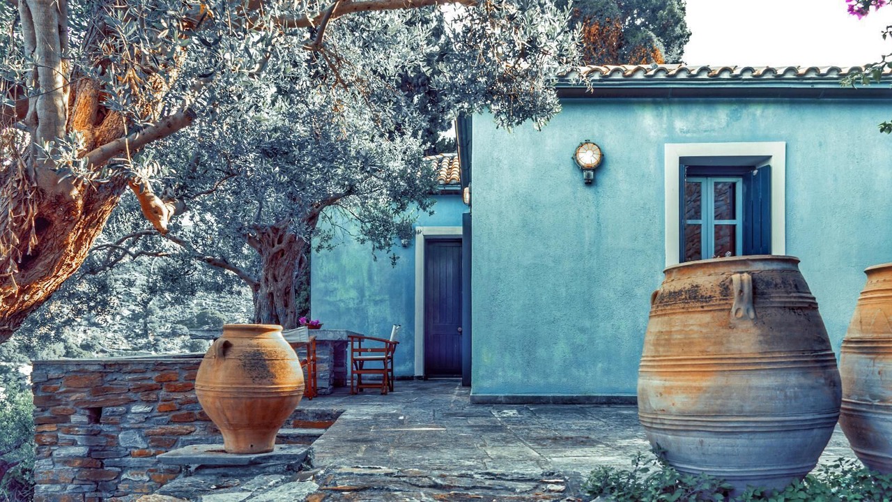 Photo of Outdoor in Apikia