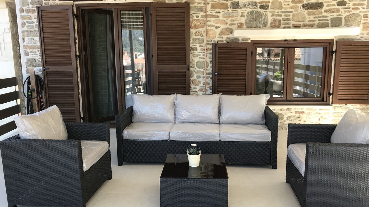 Photo of Patio Balcony in Karlovassi