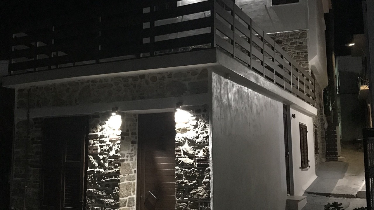 Photo of Outdoor in Karlovassi