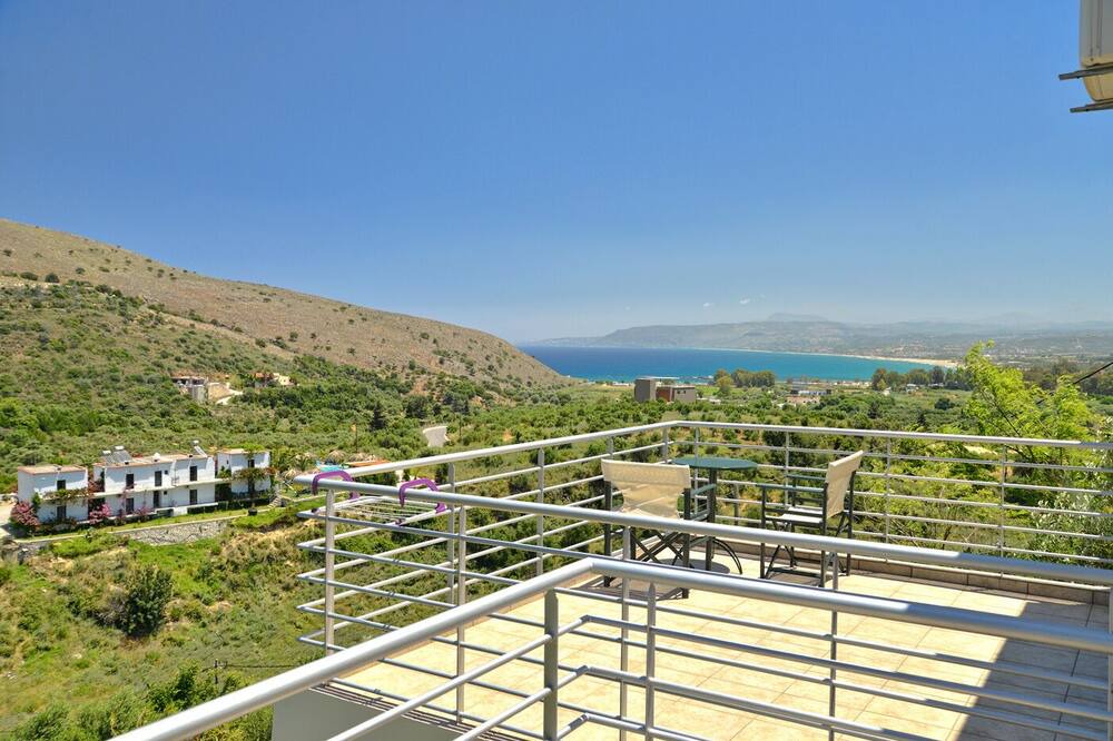 Photo of Patio Balcony in Exopoli
