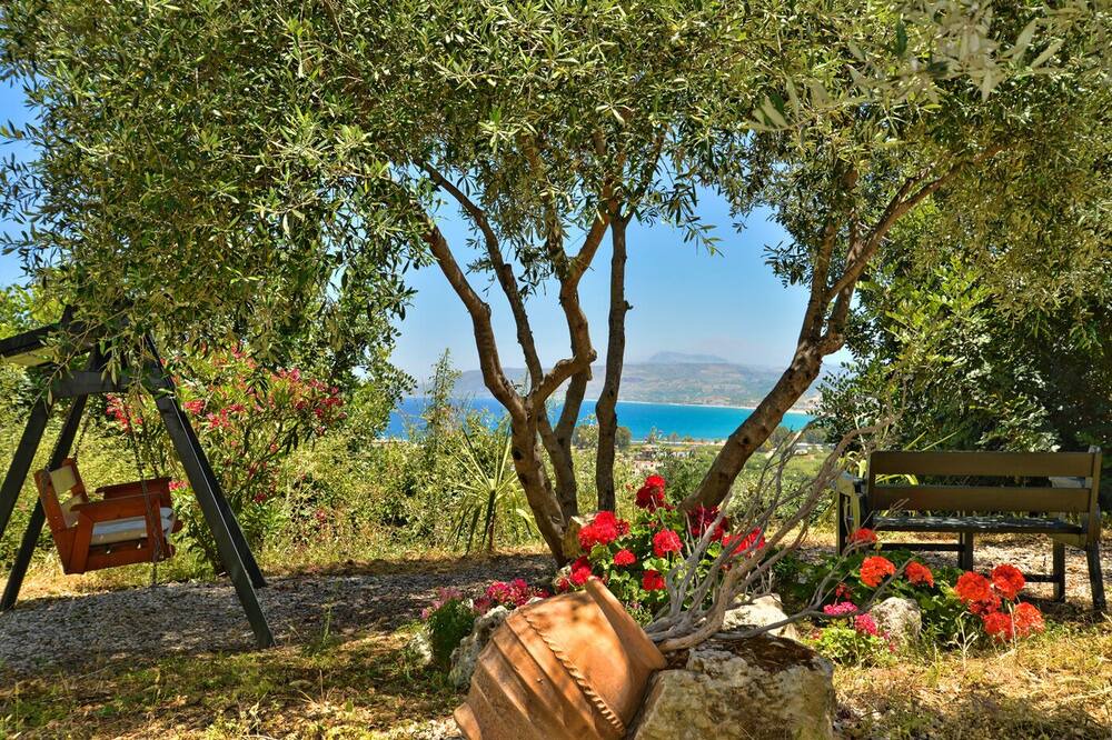 Photo of Outdoor in Exopoli