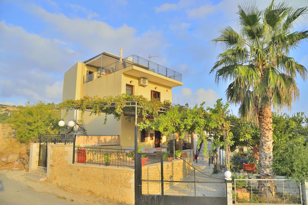 Photo of Outdoor in Milia