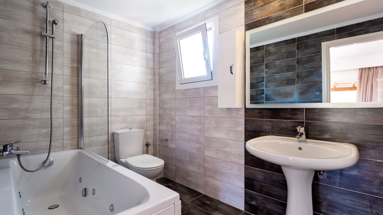 Photo of Bathroom in Moraitika