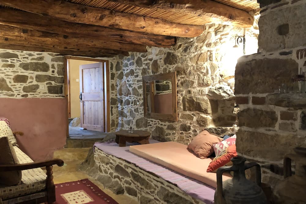 Photo of Bedroom in Volissos