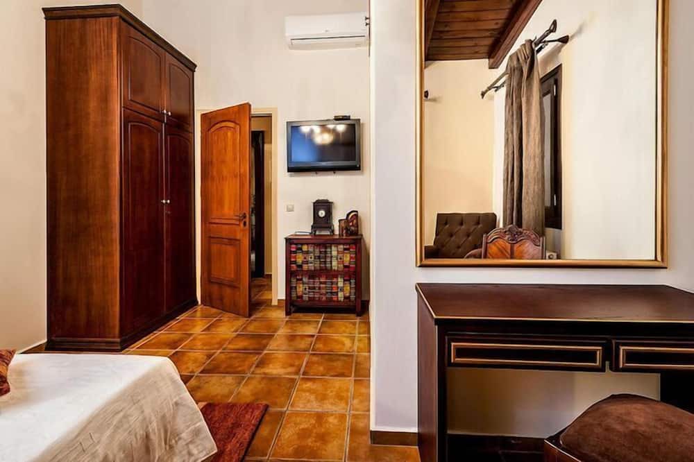 Photo of Bedroom in Kaliviani