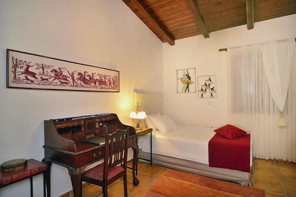 Photo of Livingroom in Kaliviani