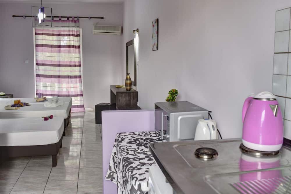 Photo of Kitchen in Laganas
