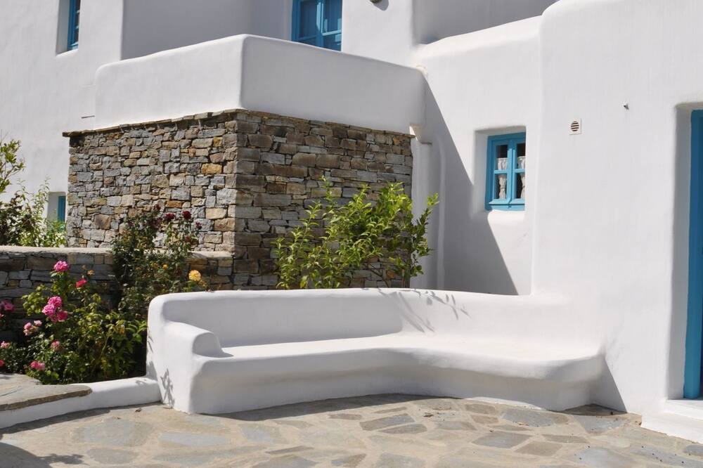 Photo of Outdoor in Vivlos