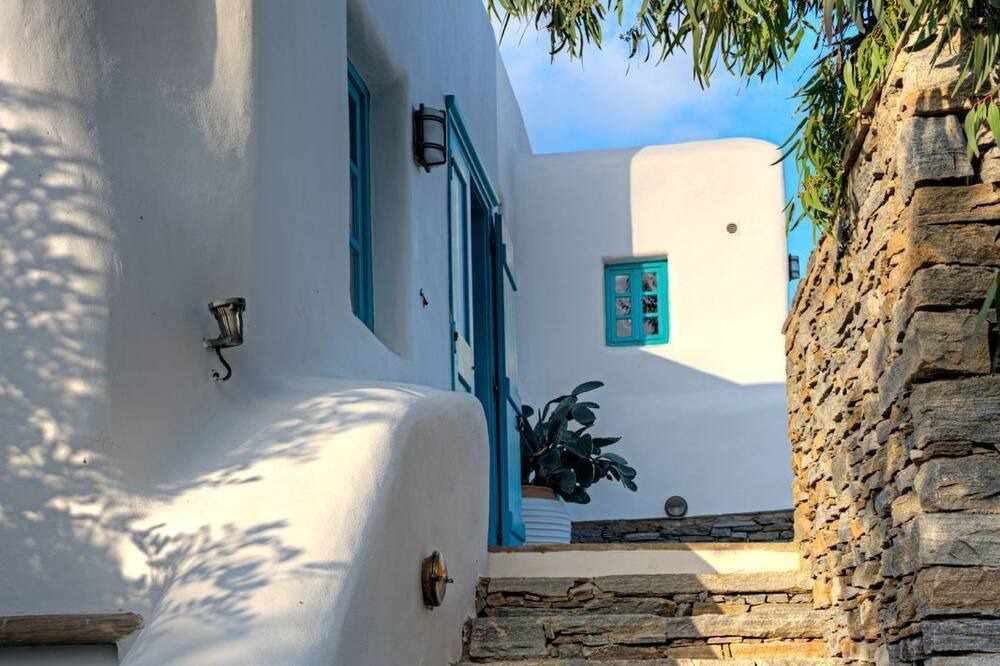 Photo of Outdoor in Vivlos
