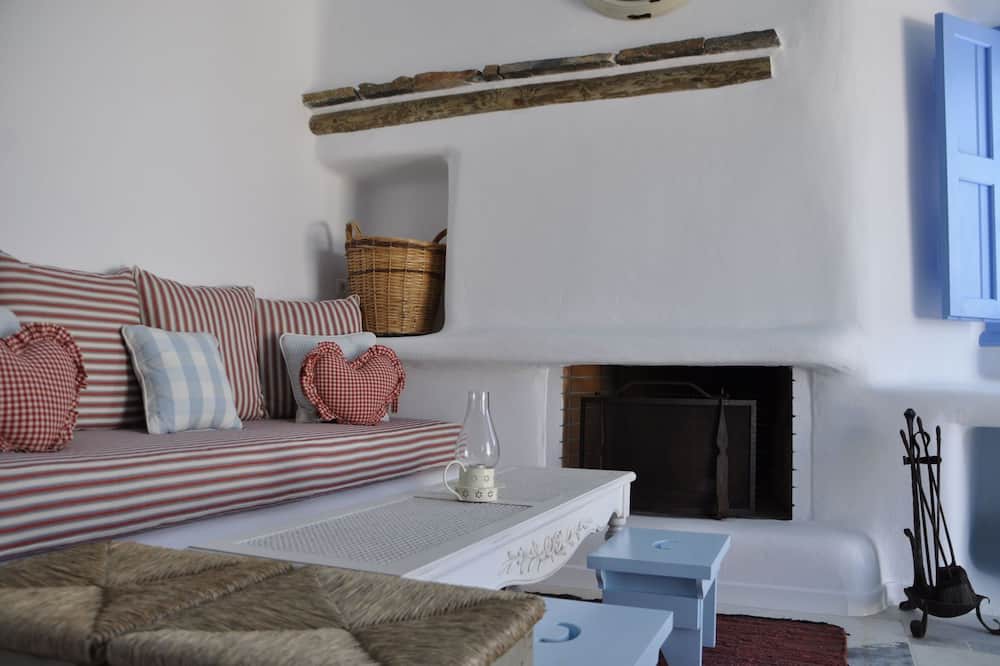 Photo of Livingroom in Vivlos