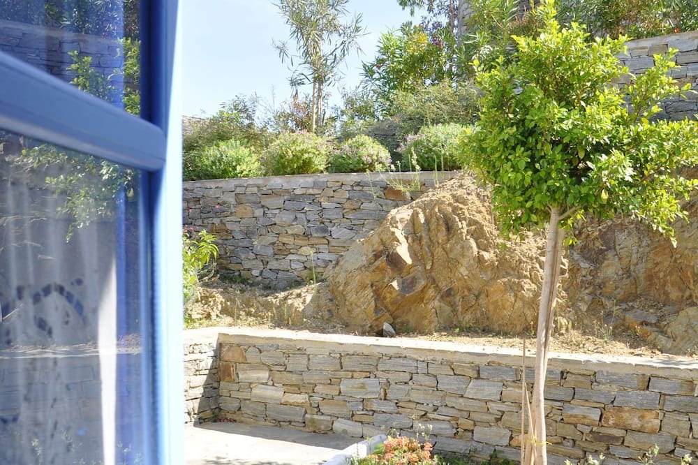 Photo of Others in Vivlos