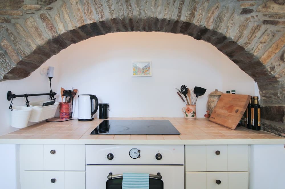 Photo of Kitchen in Exomvourgo