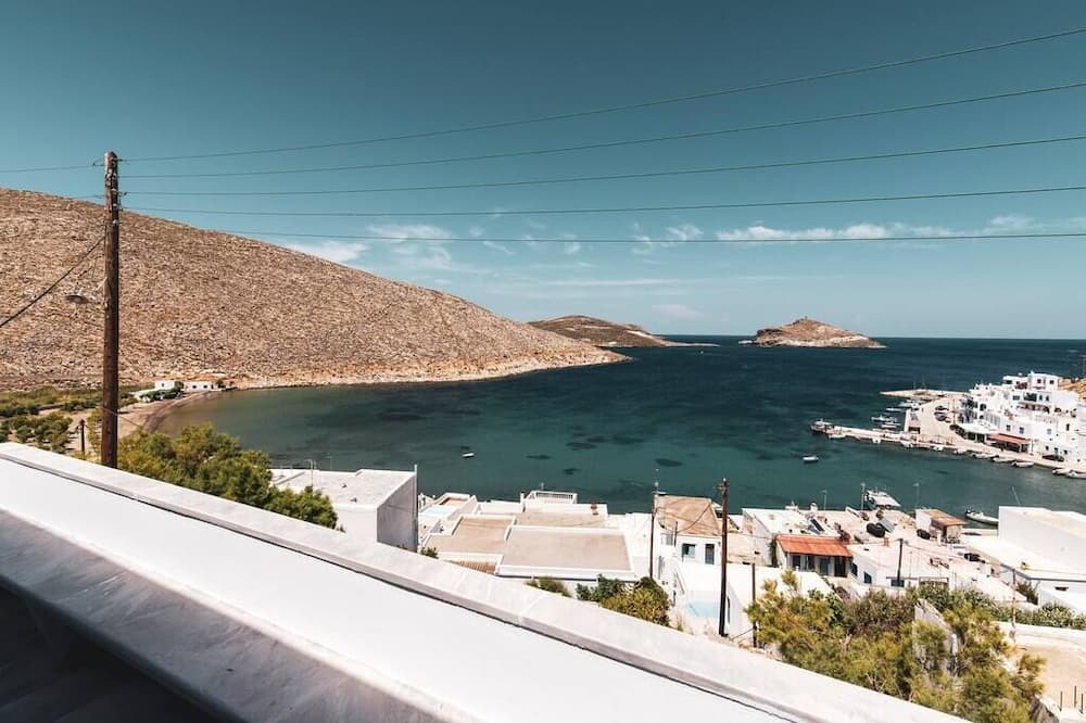 Photo of Patio Balcony in Panormos