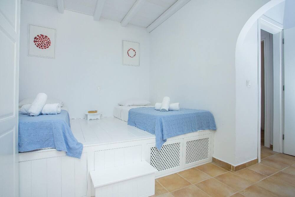 Photo of Bedroom in Gennadi