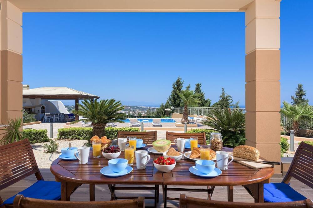 Photo of Others in Kallithea