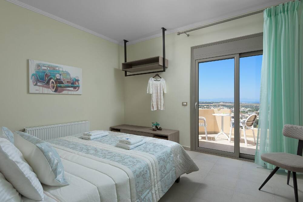 Photo of Bedroom in Kallithea