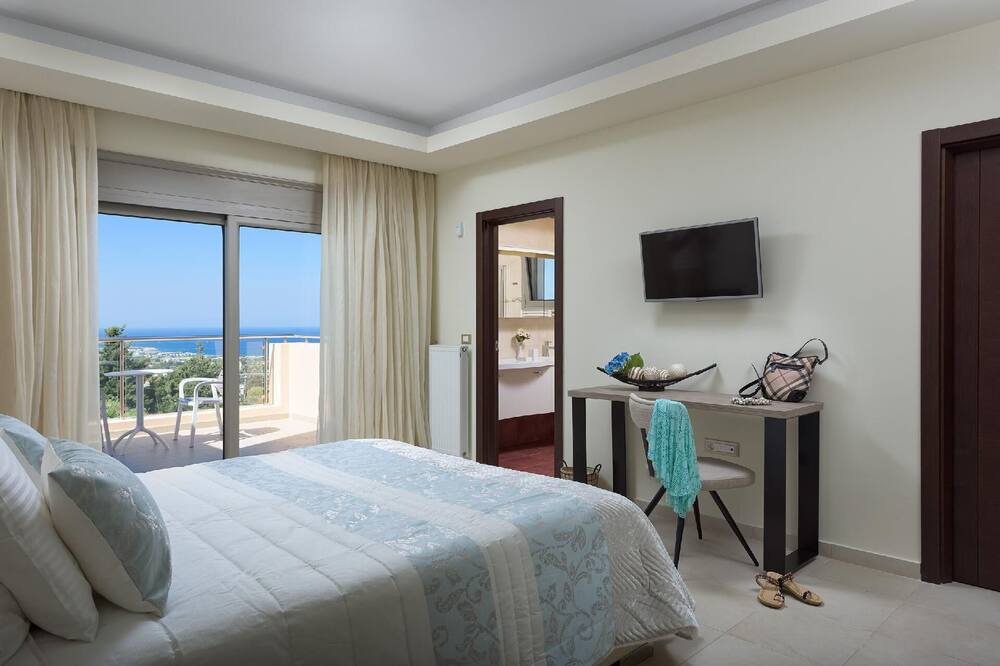 Photo of Bedroom in Kallithea